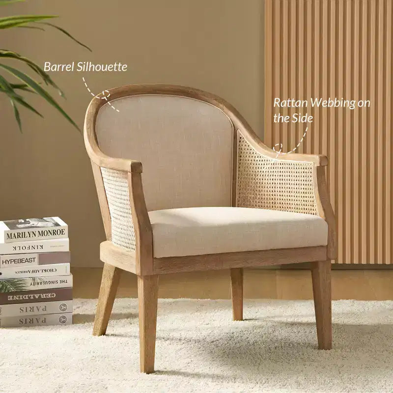 Sessel im Landhausstil aus Rattan und Massivholz