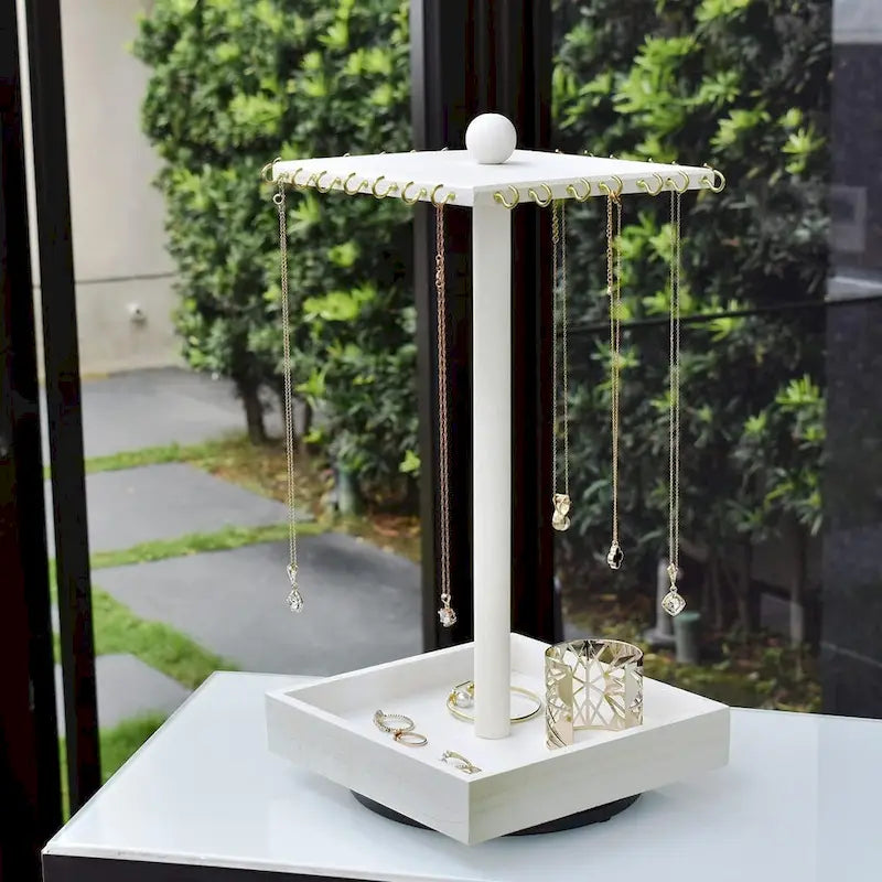 Organizador giratorio de joyas de madera